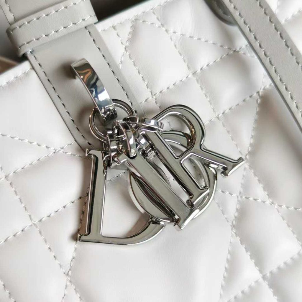 Annab   🍓 2025-12-12 17.17.15