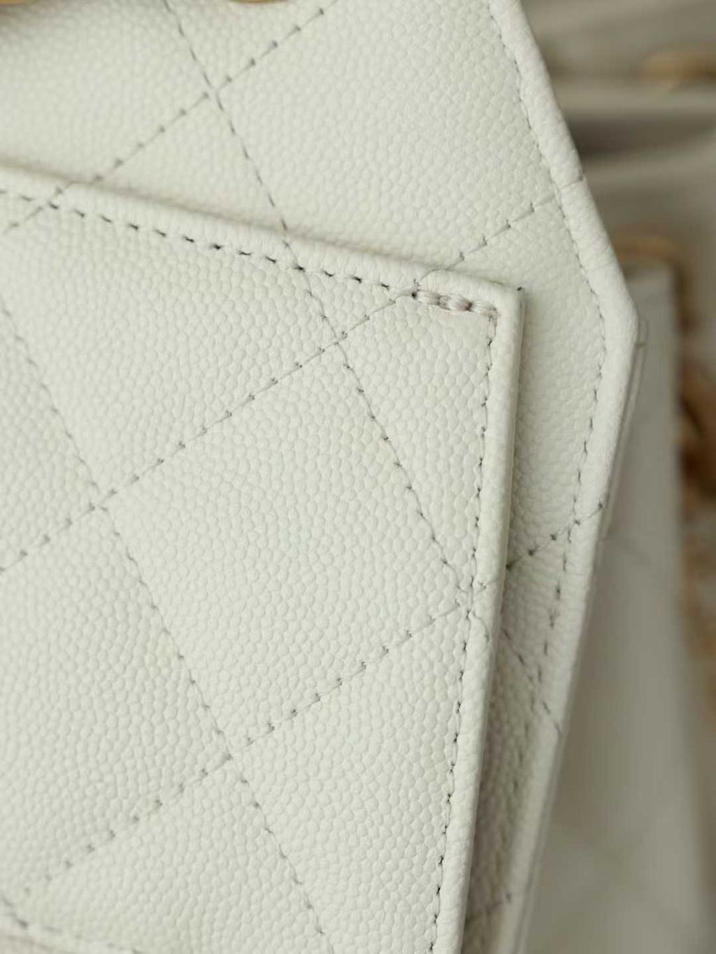 Annab   🍓 2025-12-12 15.44.23