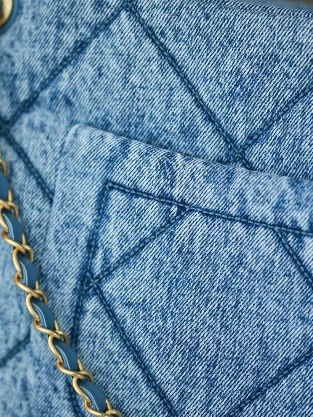 Annab   🍓 2025-12-12 16.00.56 1