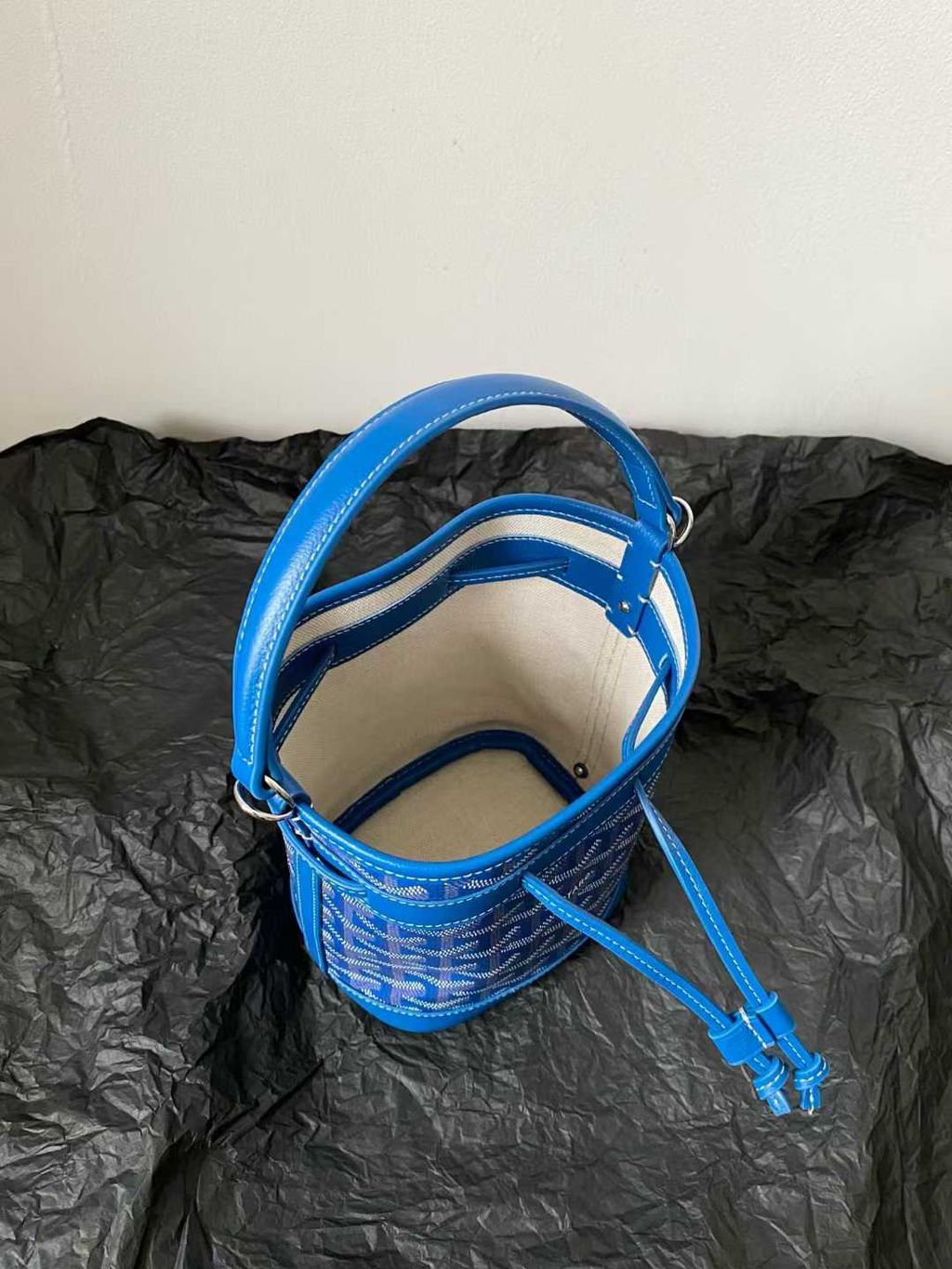 Annab   🍓 2025-12-12 15.09.03