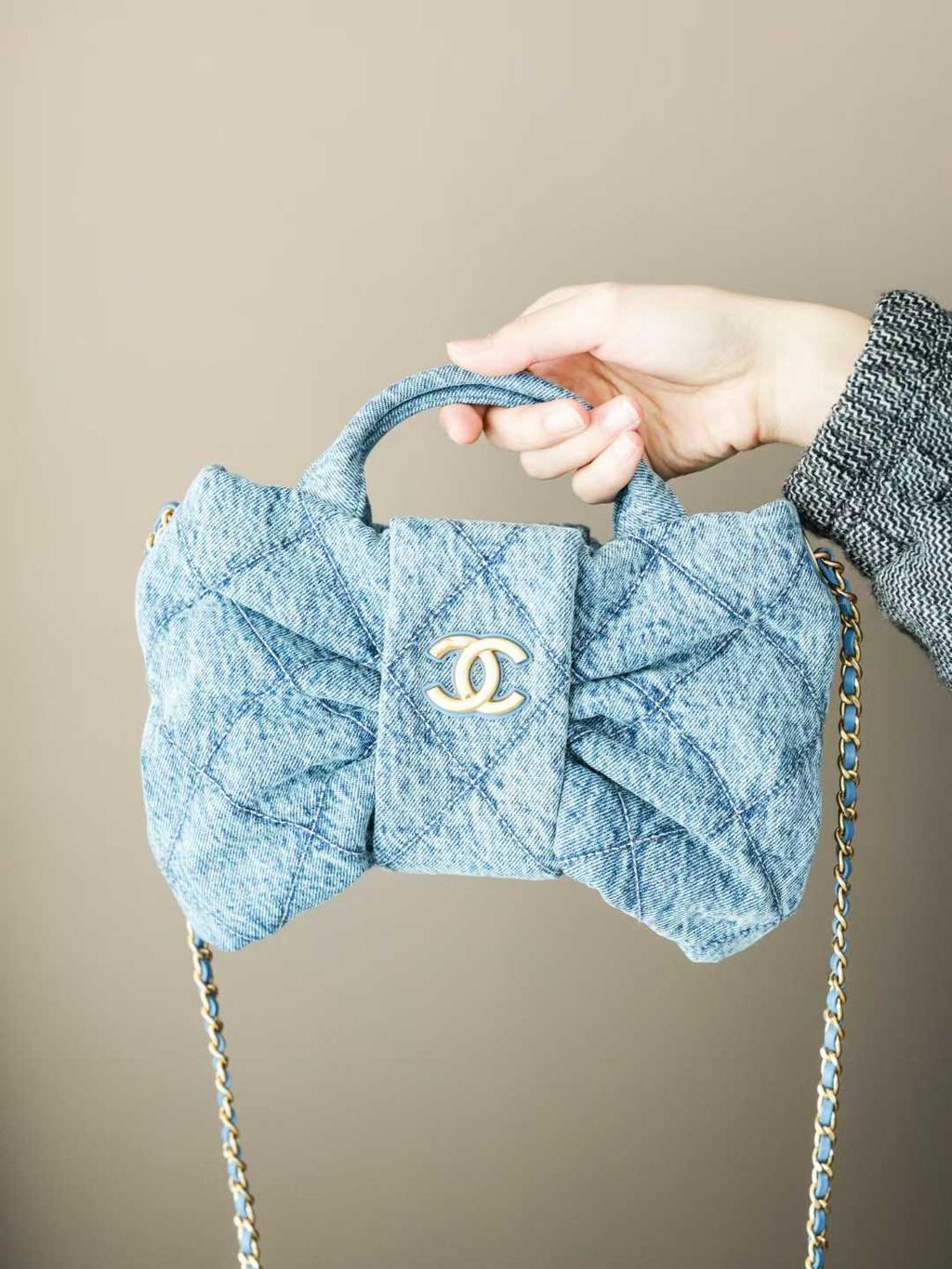 Annab   🍓 2025-12-12 11.57.15