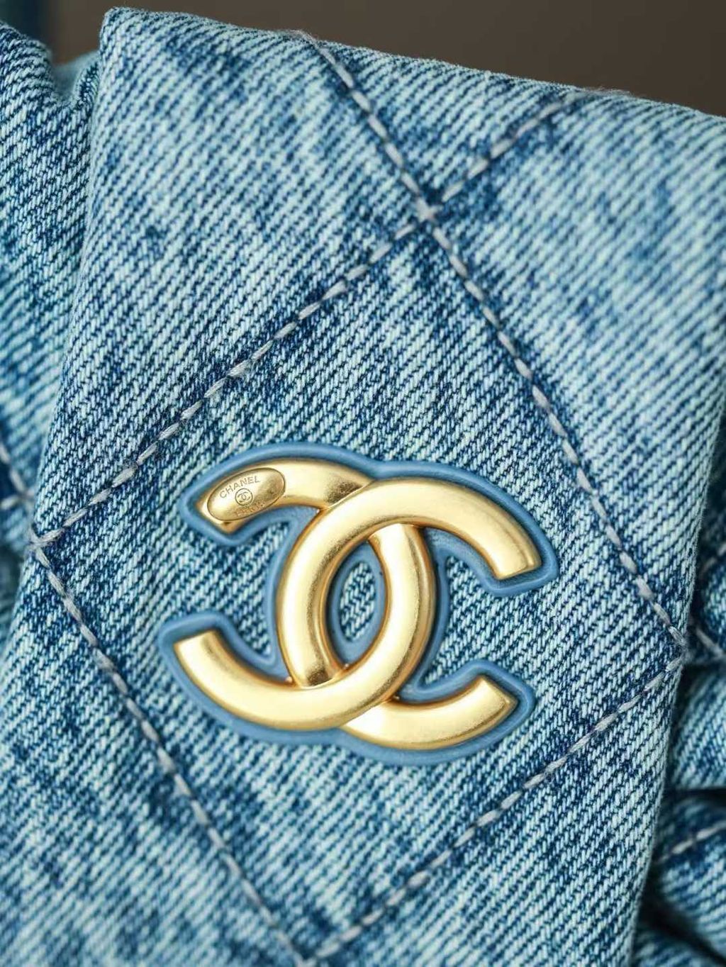 Annab   🍓 2025-12-12 11.57.17