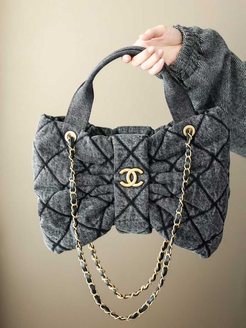 Annab   🍓 2025-12-12 12.06.38