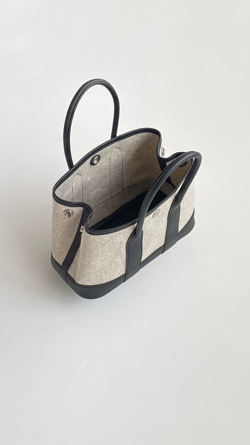 image_EB84DD88-4E99-4CEB-9DFA-6F59EAE979F8_1766375747