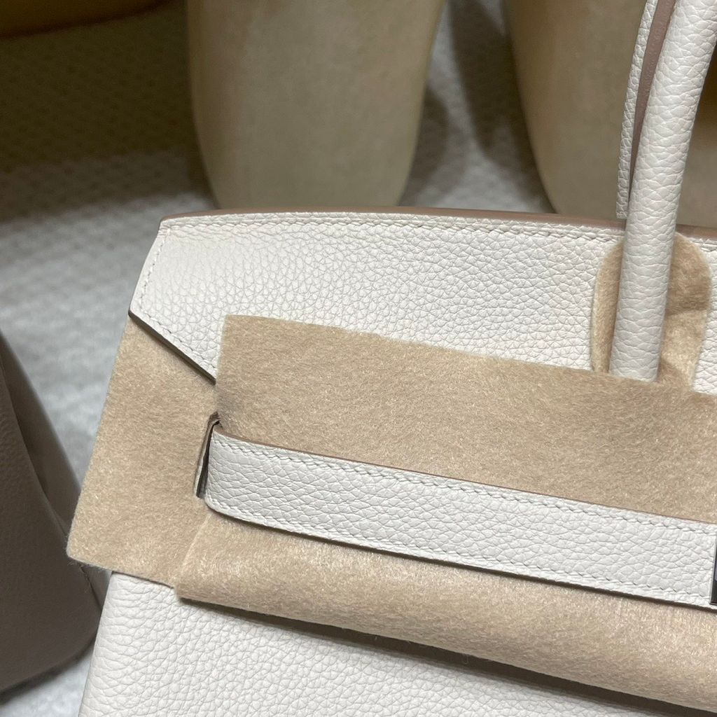 5bbba178615ede079292aca6bc93764e