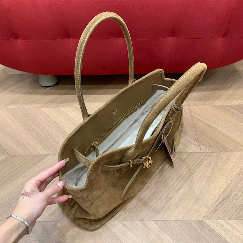 Annab   🍓 2025-12-12 17.46.45