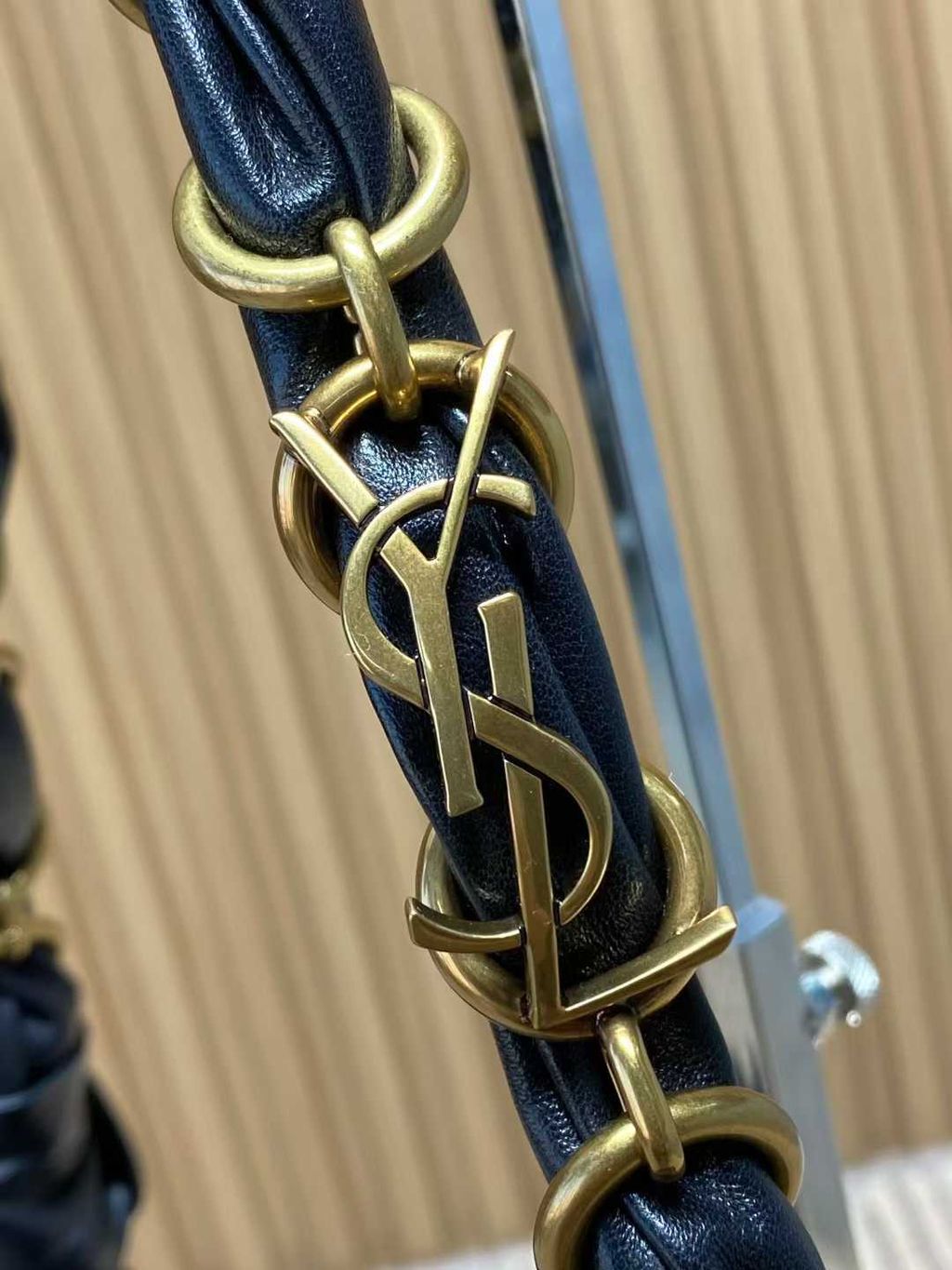 Annab   🍓 2025-12-12 17.45.35