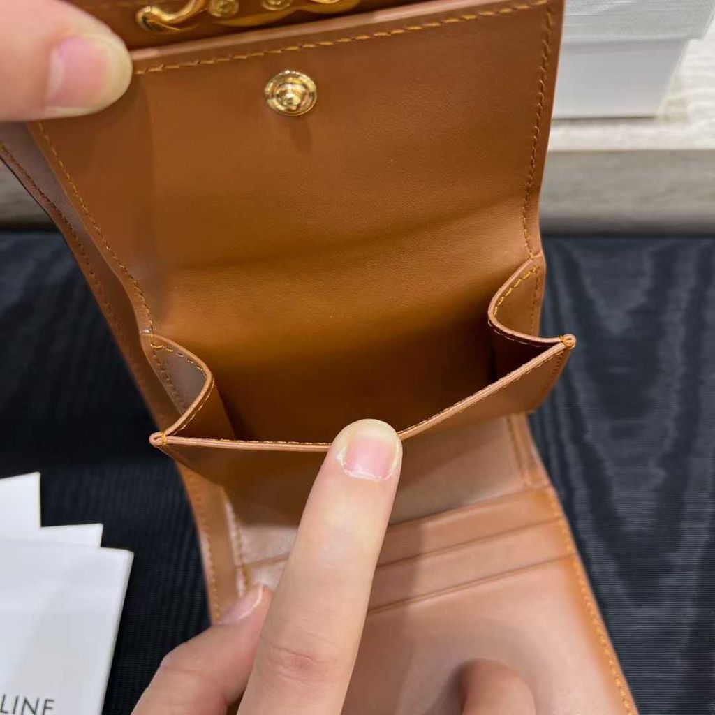 Annab   🍓 2025-12-12 17.43.47