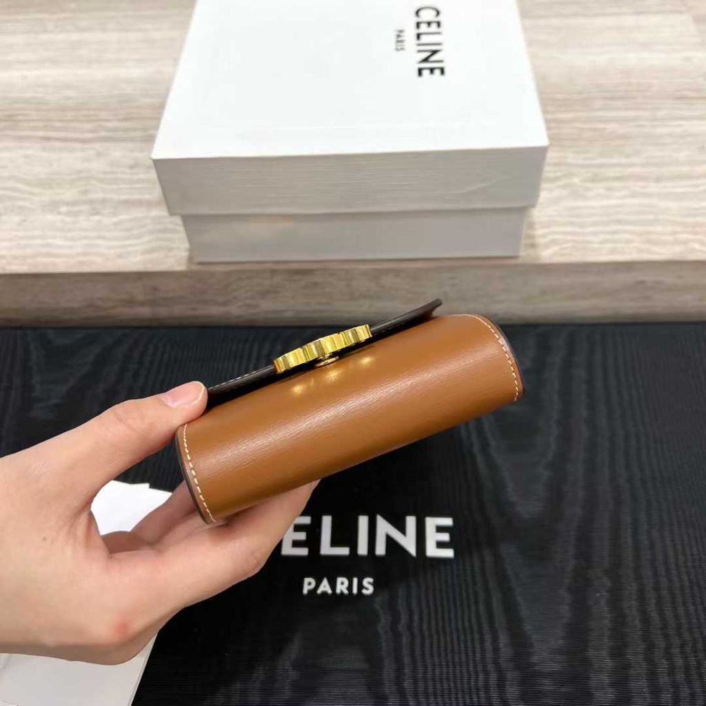 Annab   🍓 2025-12-12 17.43.45