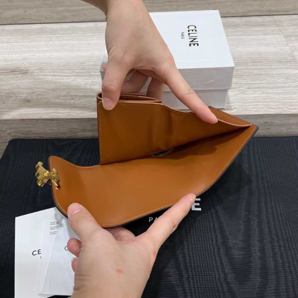 Annab   🍓 2025-12-12 17.43.48 1