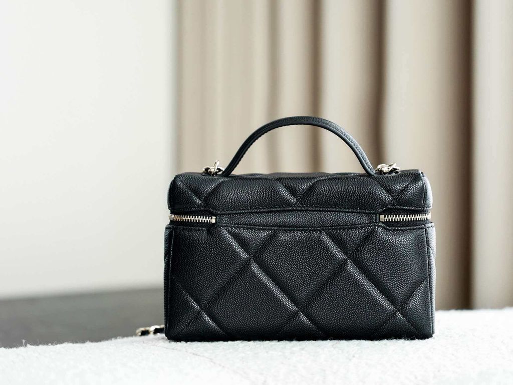 304551767671590_.pic