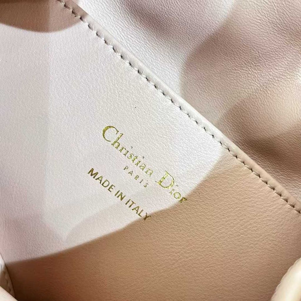 Annab   🍓 2026-01-01 16.44.02