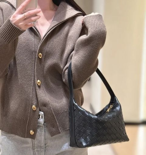 到底是谁还没拥有BV的饭盒包！_1_BV 西安SKP Nicole_来自小红书网页版