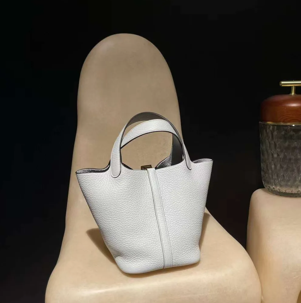 HERMES PICOTIN CLEMENCE皮 08聖杯藍色 金扣 菜籃子 上午11.30.37