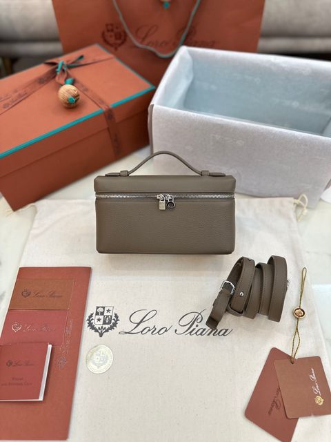 LORO PIANA L19 EXTRA POCKET 大象灰手袋1