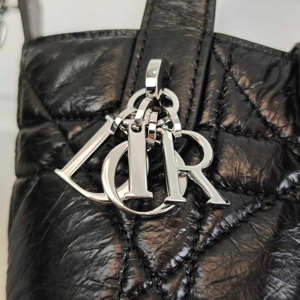 297551769399743_.pic