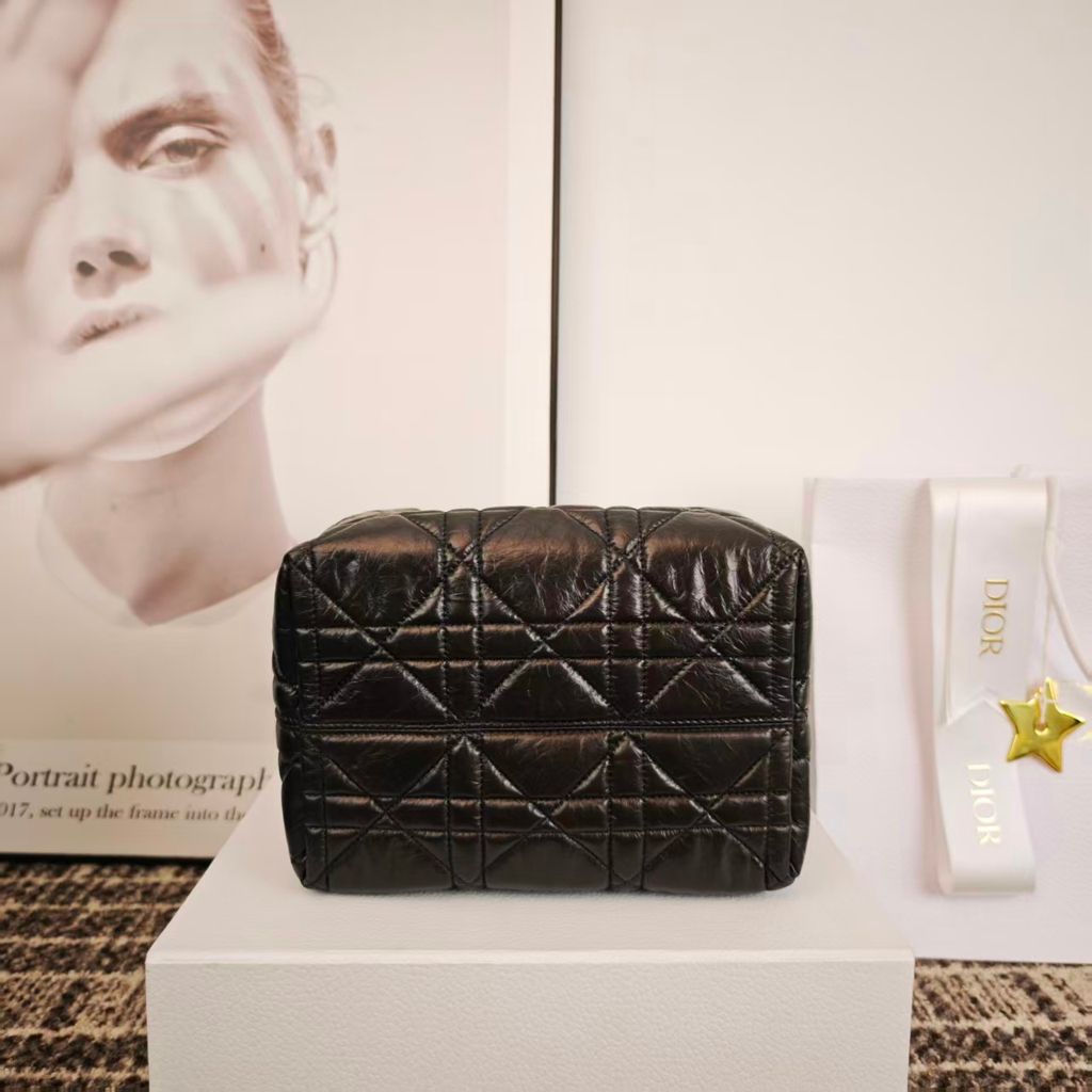 DIOR TOUJOURS 油臘皮直式托特包 黑色11.pic