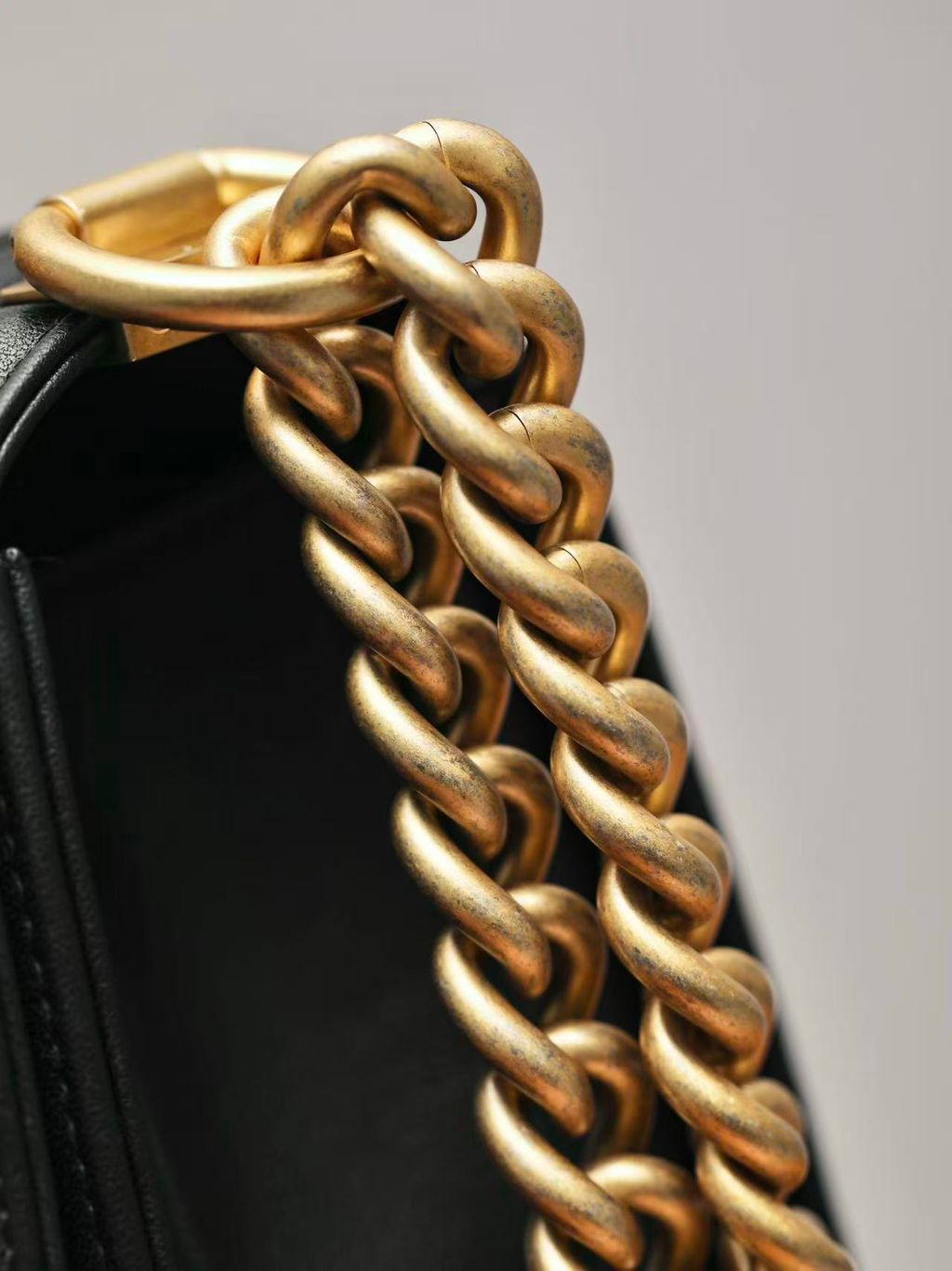 CHANEL LE BOY 經典牛皮口蓋包15