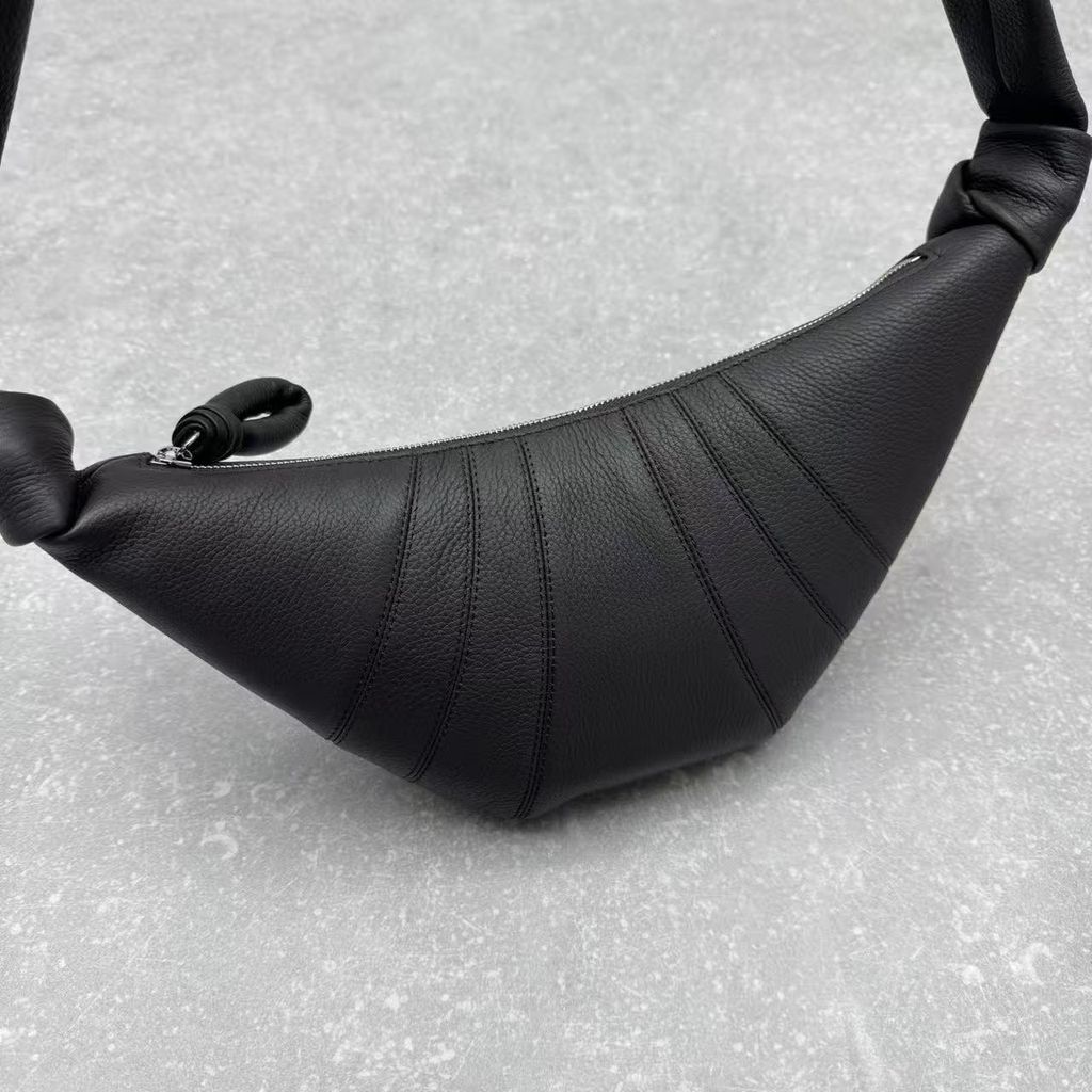 LEMAIRE 牛皮 牛角包 深巧克力色3