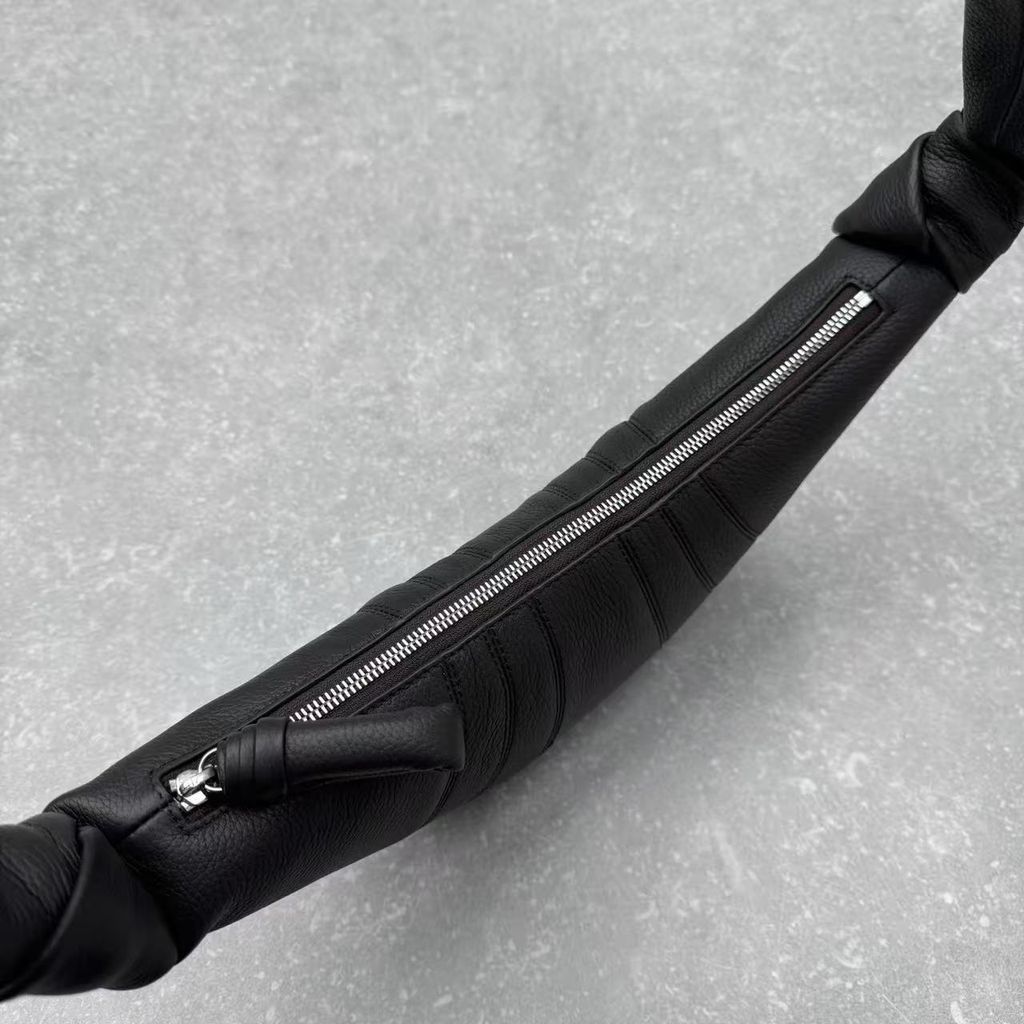 LEMAIRE 牛皮 牛角包 深巧克力色5