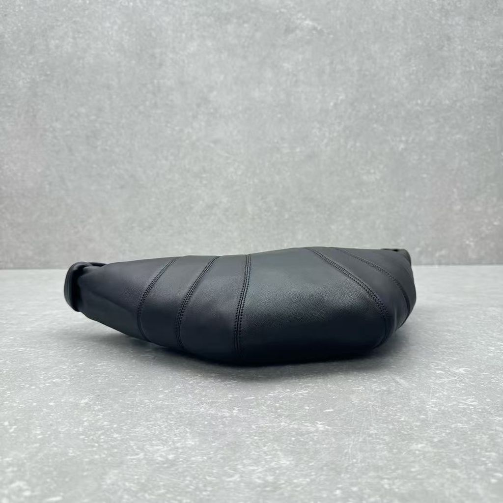 296981769141984_.pic