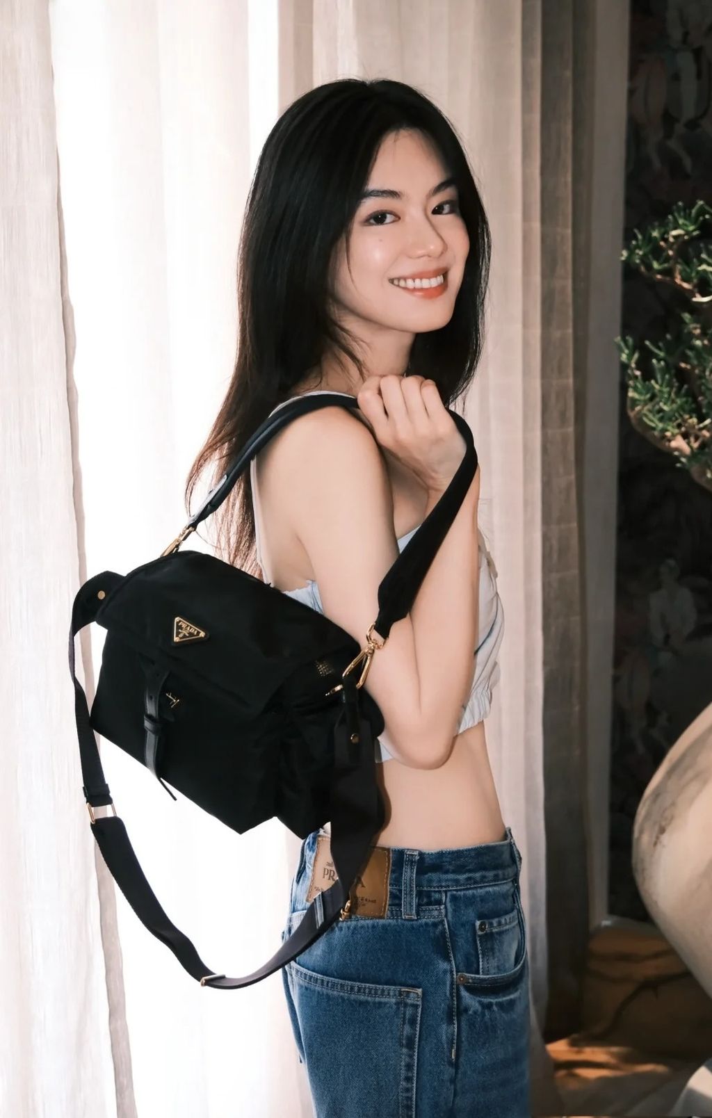 PRADA EXPLORE RE-NYLON 肩背袋7