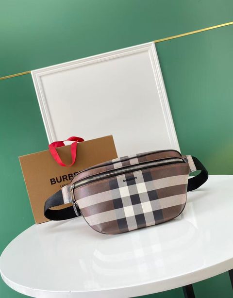 BURBERRY CASON PVC格纹腰包 深樺木棕色7