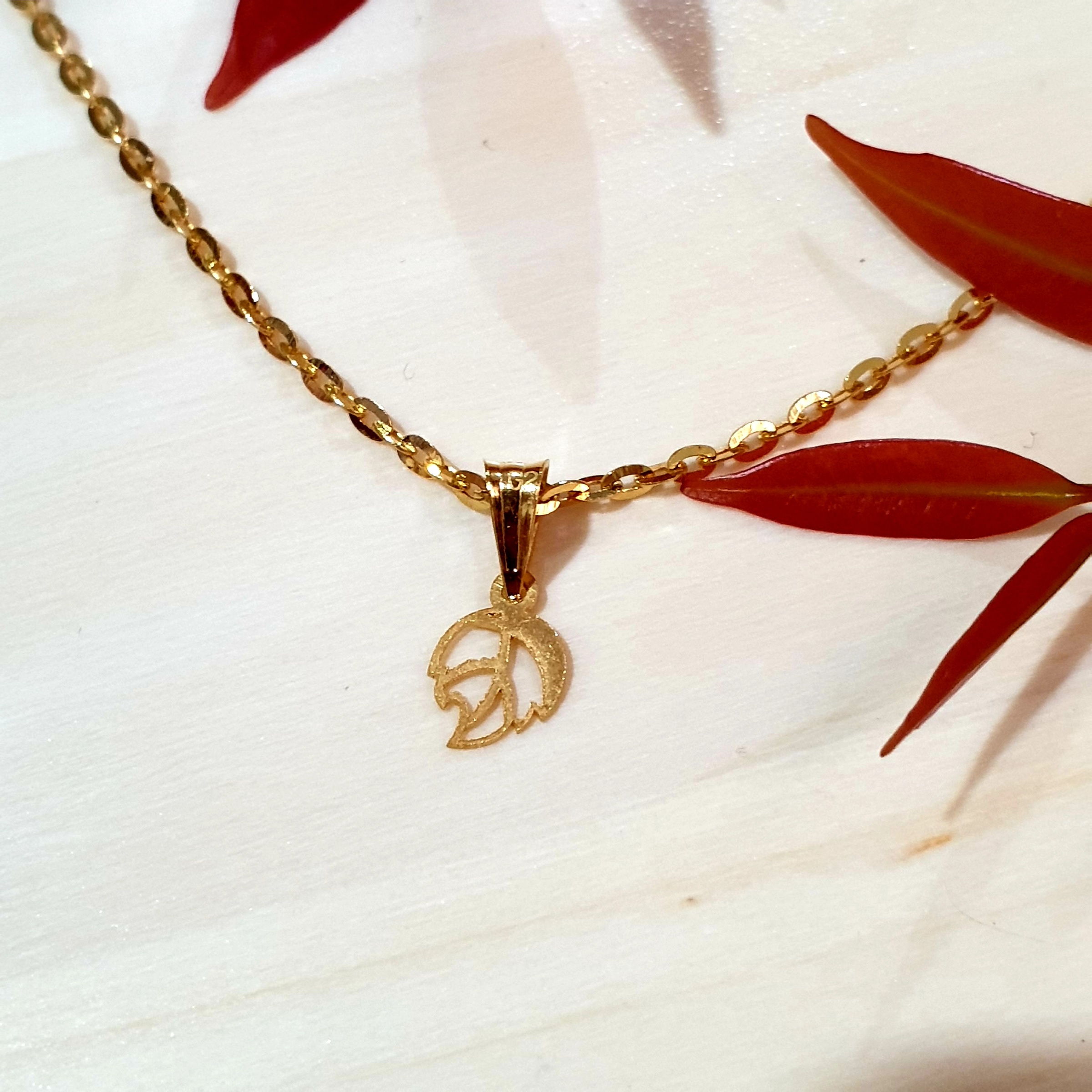 Gold Leaf Necklace