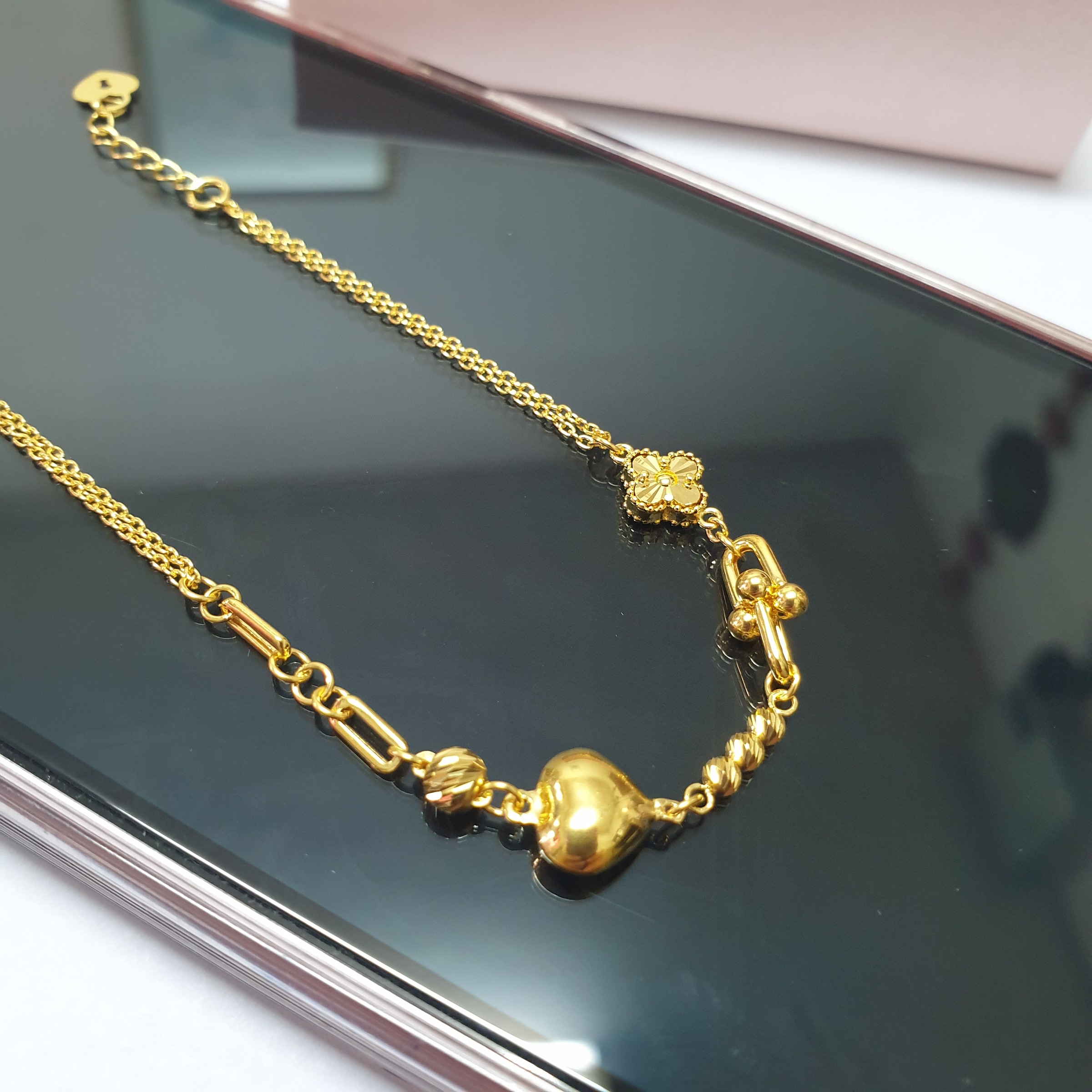 Clover Heart Bracelet