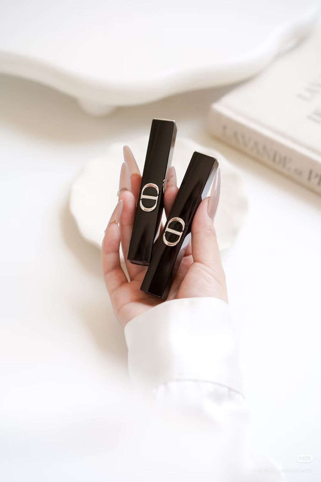 Camera_1040g3k831l7a6smjlo7049s6nb3jqd4v655k0jg