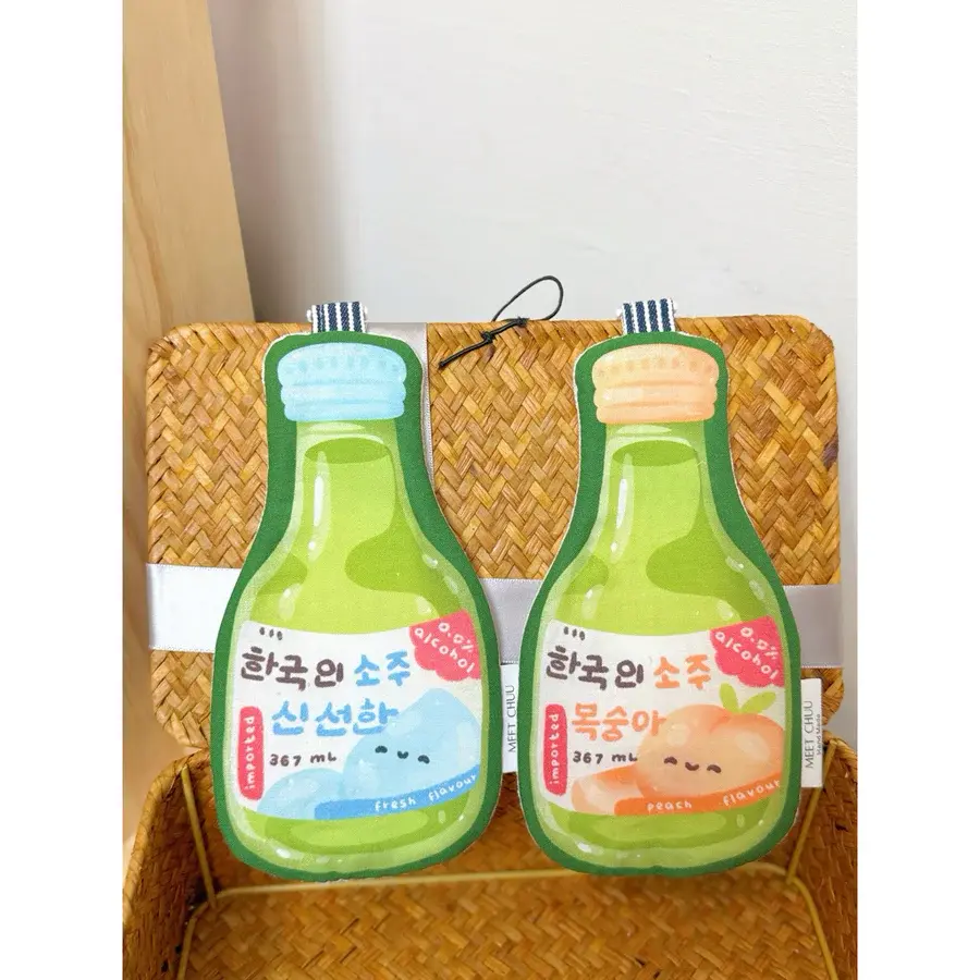 tw-11134207-7ra0q-mckxwqxedassc0_900x