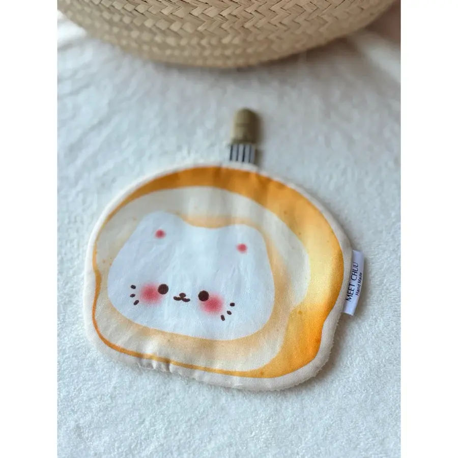 tw-11134207-7ra0r-mckz2tc47pj3c8_900x