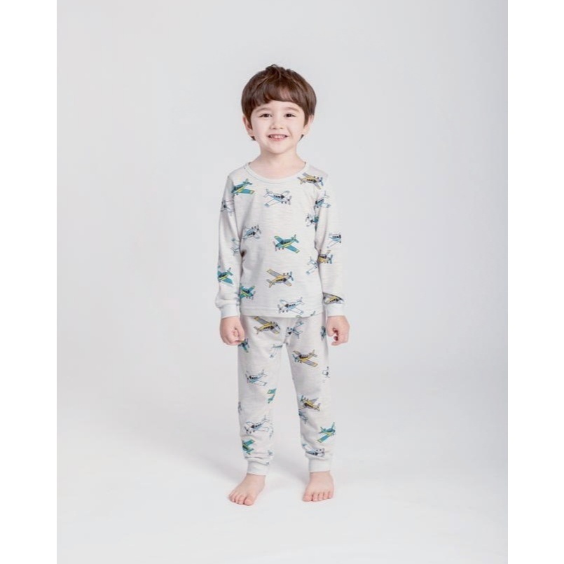 tw-11134207-81ztl-mef8ahi0w7wmd7