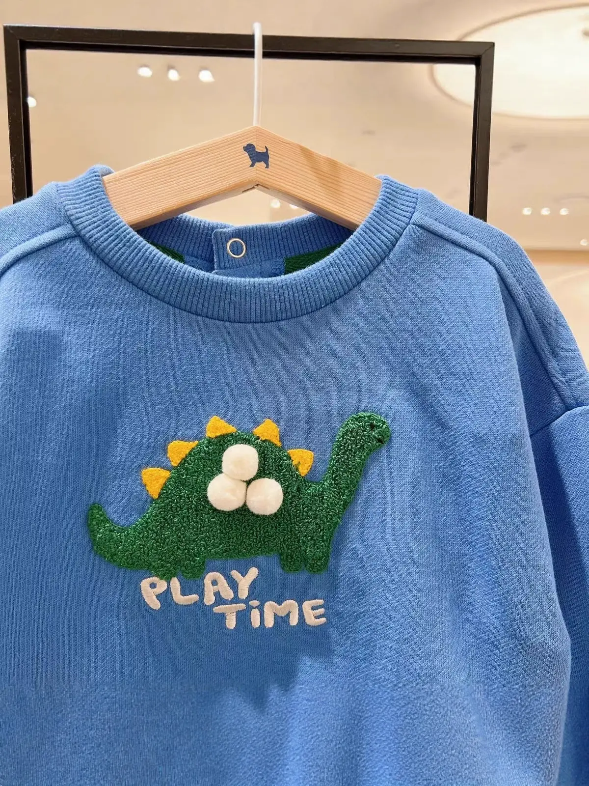 O1CN01f2J2Uj1kHPy1z0Ohb_!!2215124814658-0-cib.jpg_