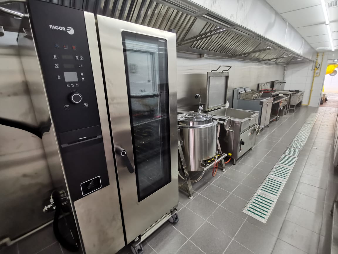Lux Catering central kitchen equipment