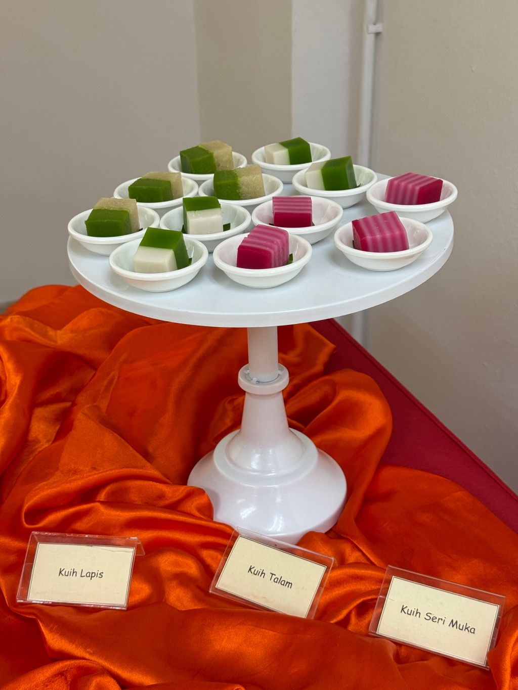 Canape lighter setup 4 (nyonya kuih)