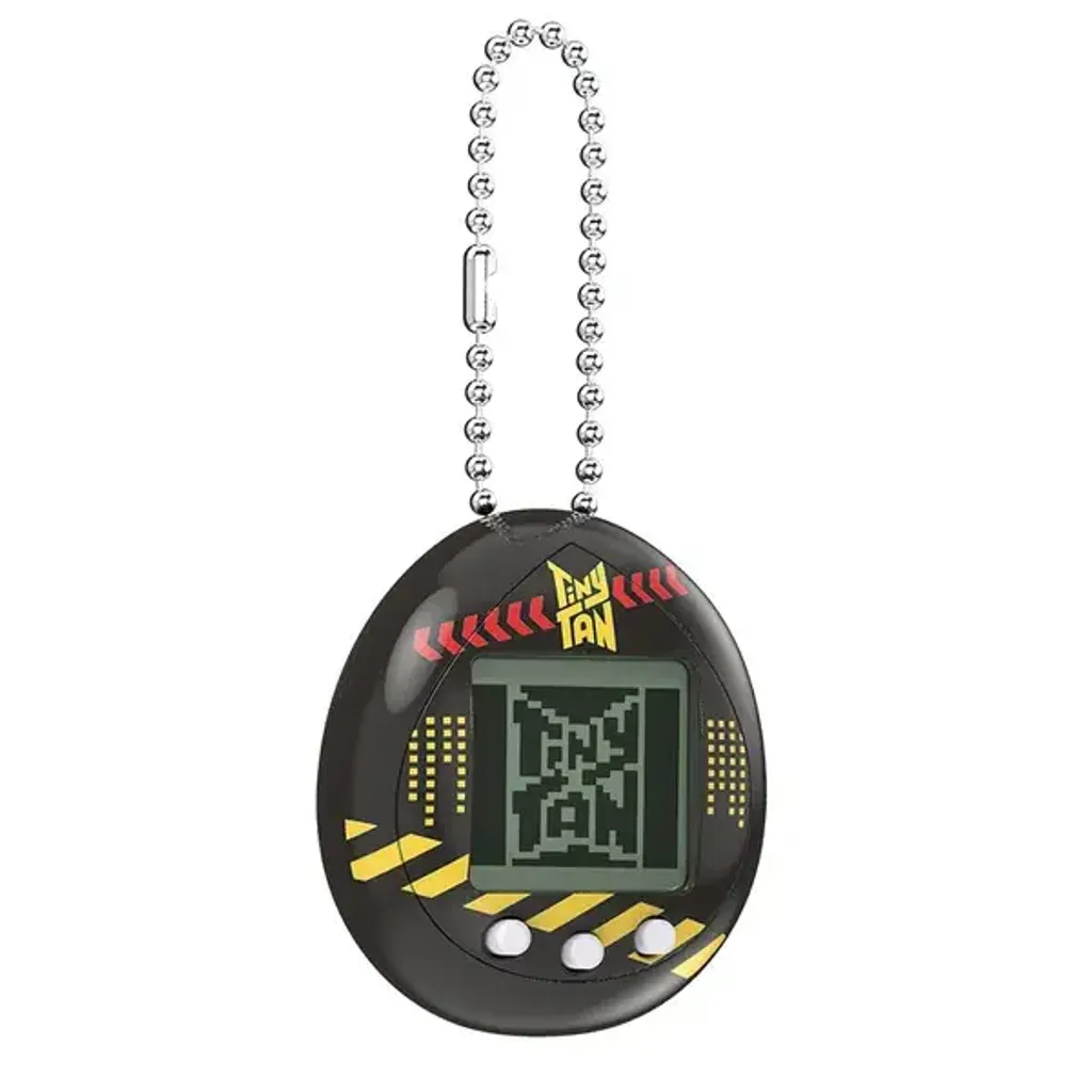 88870_tinytan_tamagotchiblack_04b_hires (6)