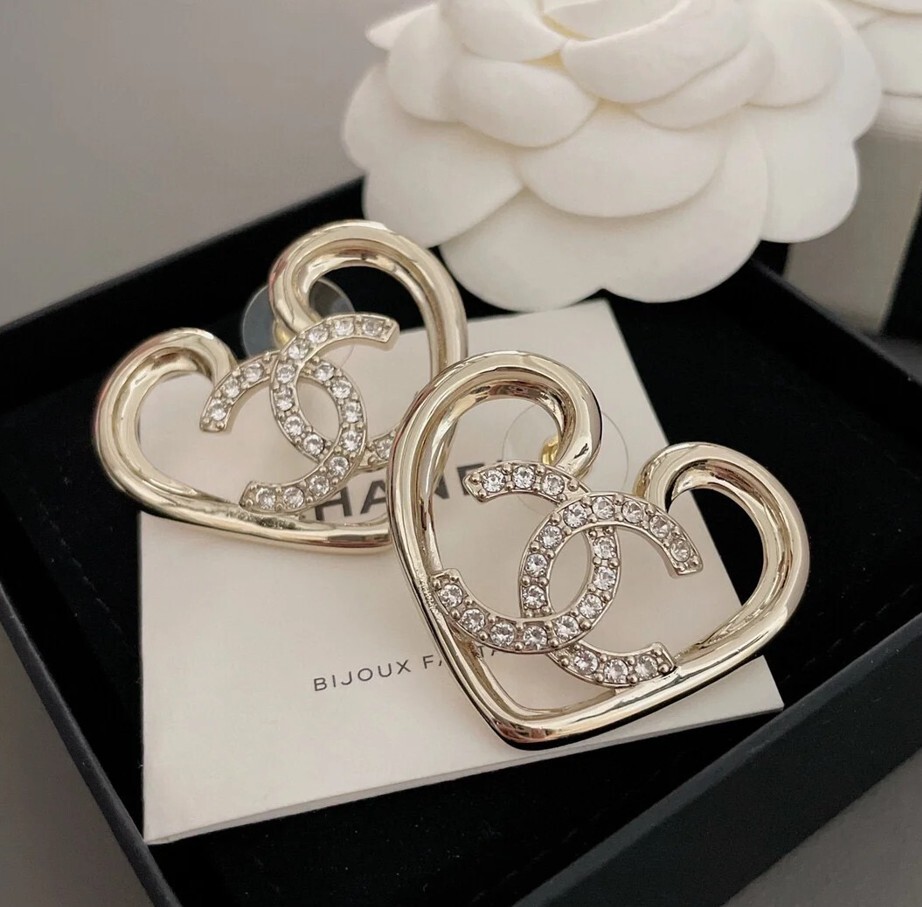 messageImage_1755948083359