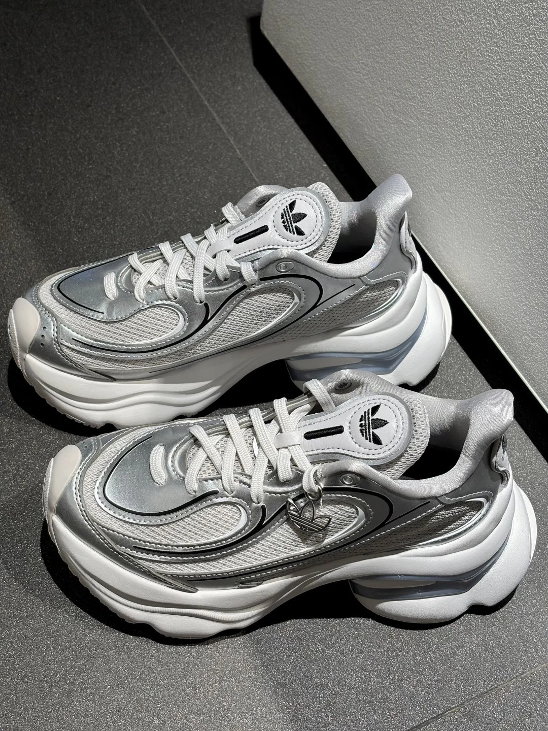 适合夏天的透气老爹鞋🧊🧊_1_厦门中华城迪子打工记_来自小红书网页版