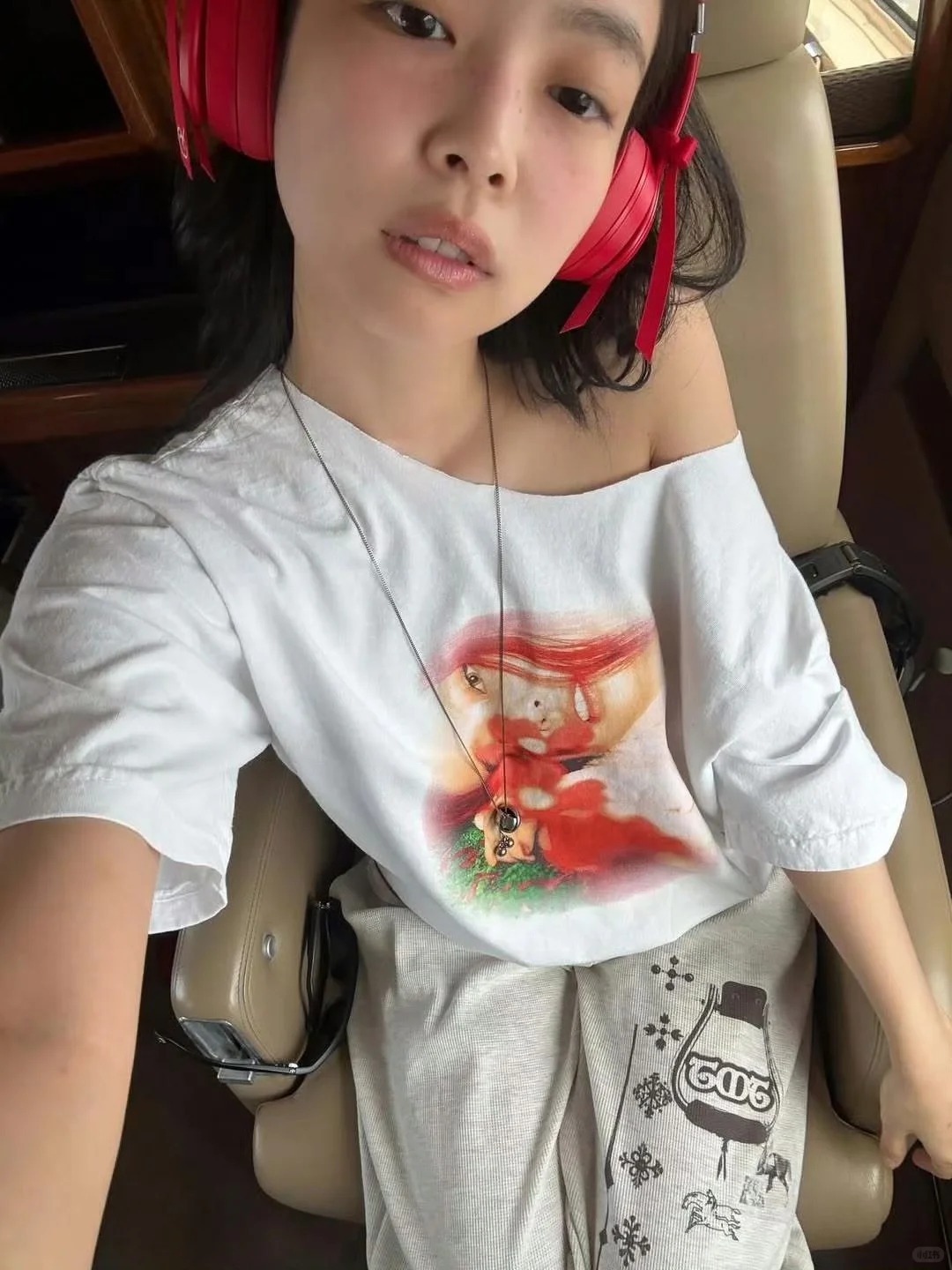 Jennie × Beats耳机联名😻😻_4_Jendeukie_来自小红书网页版