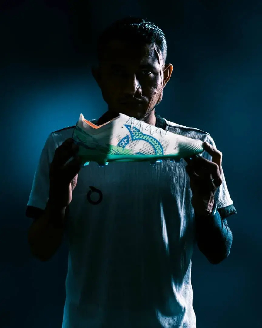 cdn.store-assets.com-....93074