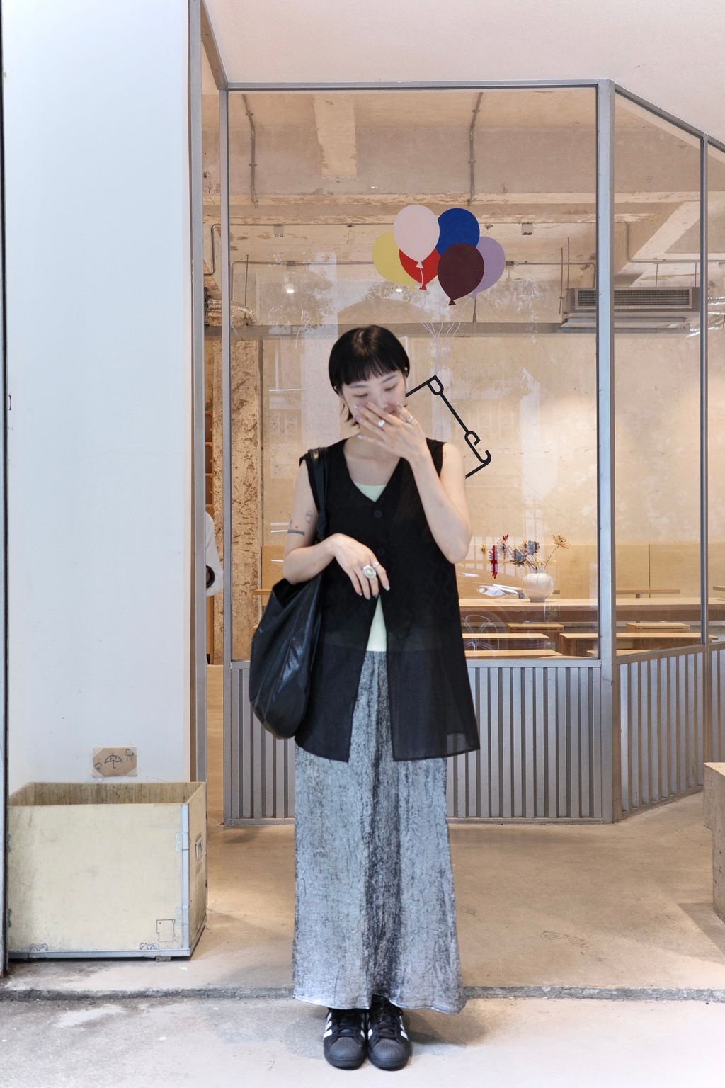 R0015401-1738384674404