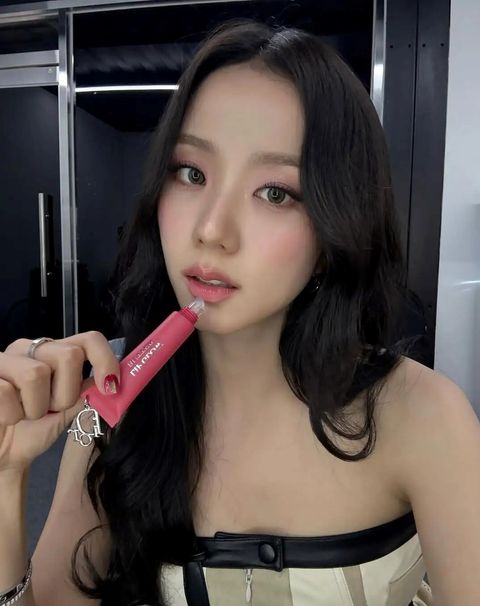 Jisoo🎀演唱會後台同款✨_3_Molly._.日韓Go_来自小红书网页版