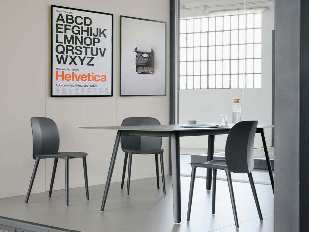 Mentha-Timber-Chair-2_cbf4350b-ea56-4c5a-8968-f2aa2f345256_1800x1800