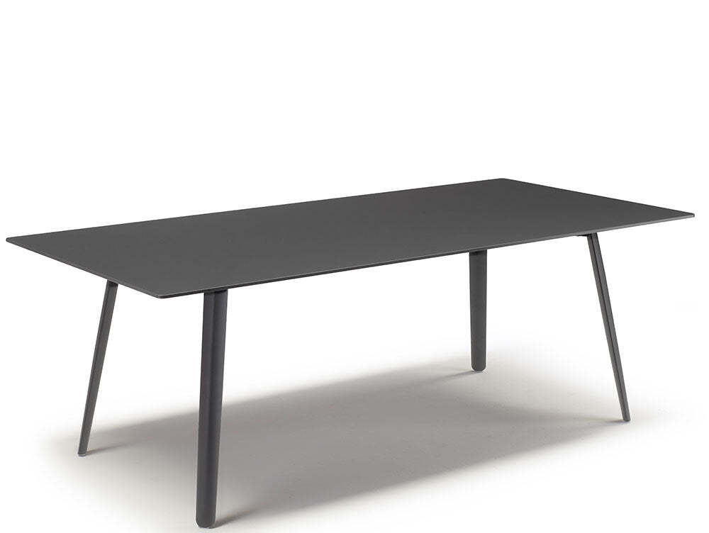 Squid-Table-9_1800x1800