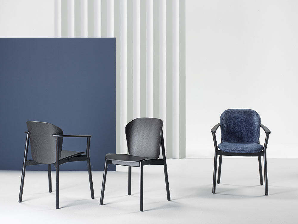 Finn-Timber-Chairs-4_652c9667-253d-492a-9c88-63dd4d91f7b4_1800x1800