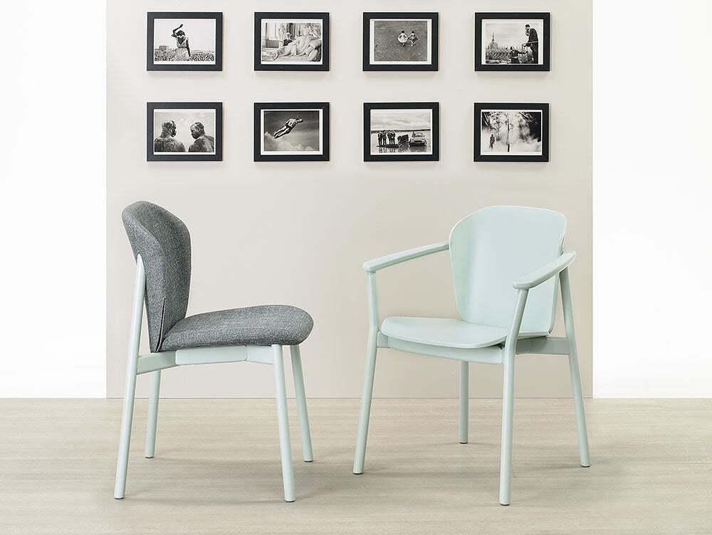 Finn-Timber-Chair_bcf4c3fb-01f6-416b-b0ea-d36a756c3df7_1800x1800