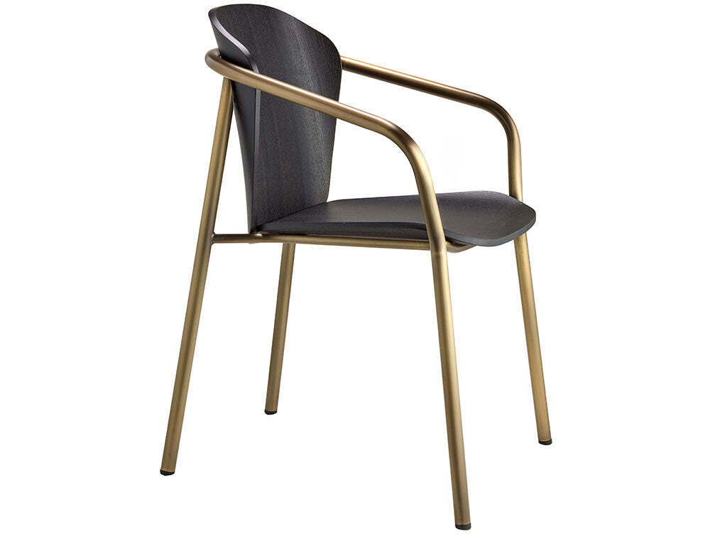 Finn-Armchair-13_1800x1800