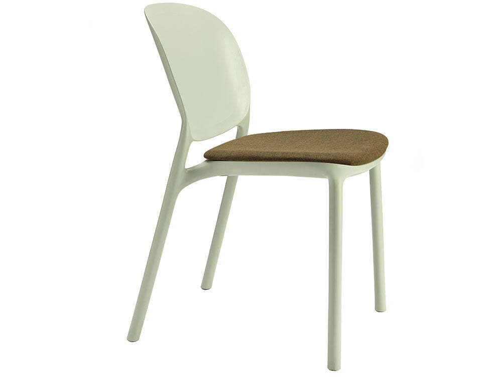 Hug-Chair-Uph-Seat_1800x1800