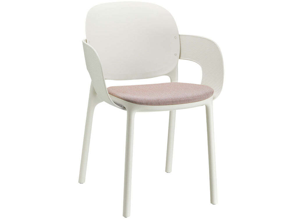 Hug-Chair-5_1800x1800